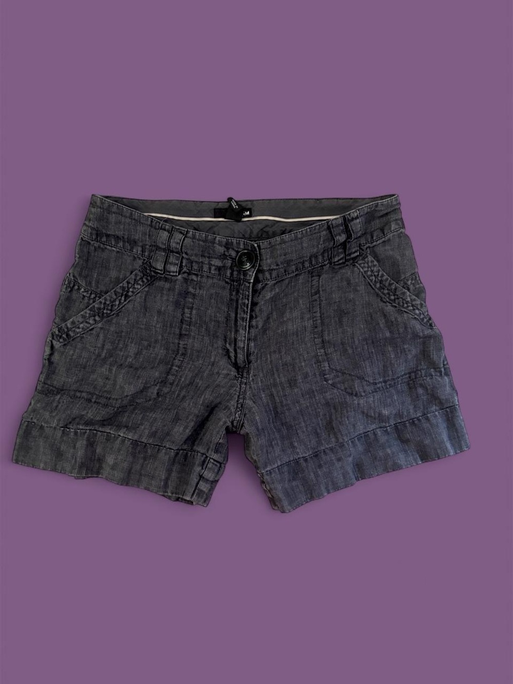 Vintage women’s H&M gray mid rise baggy shorts ~ size 8
